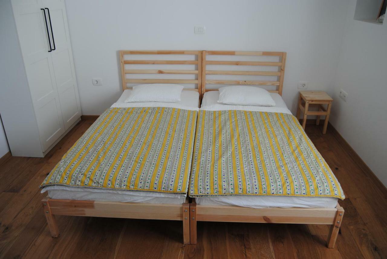 Apartment With Free Parking Liubliana Exterior foto