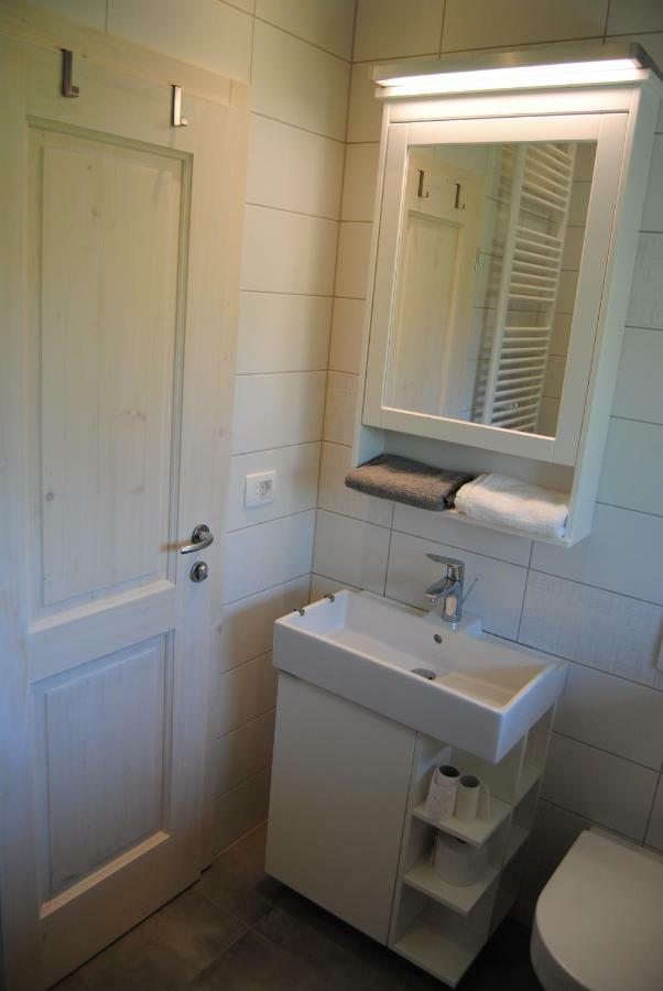 Apartment With Free Parking Liubliana Exterior foto